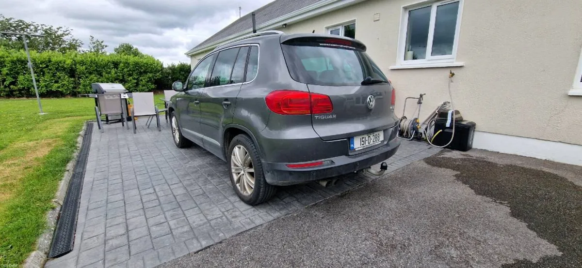 VW Tiguan 2.0 TDI R-Line NCT 05/27, TAX 03/27 - Image 4