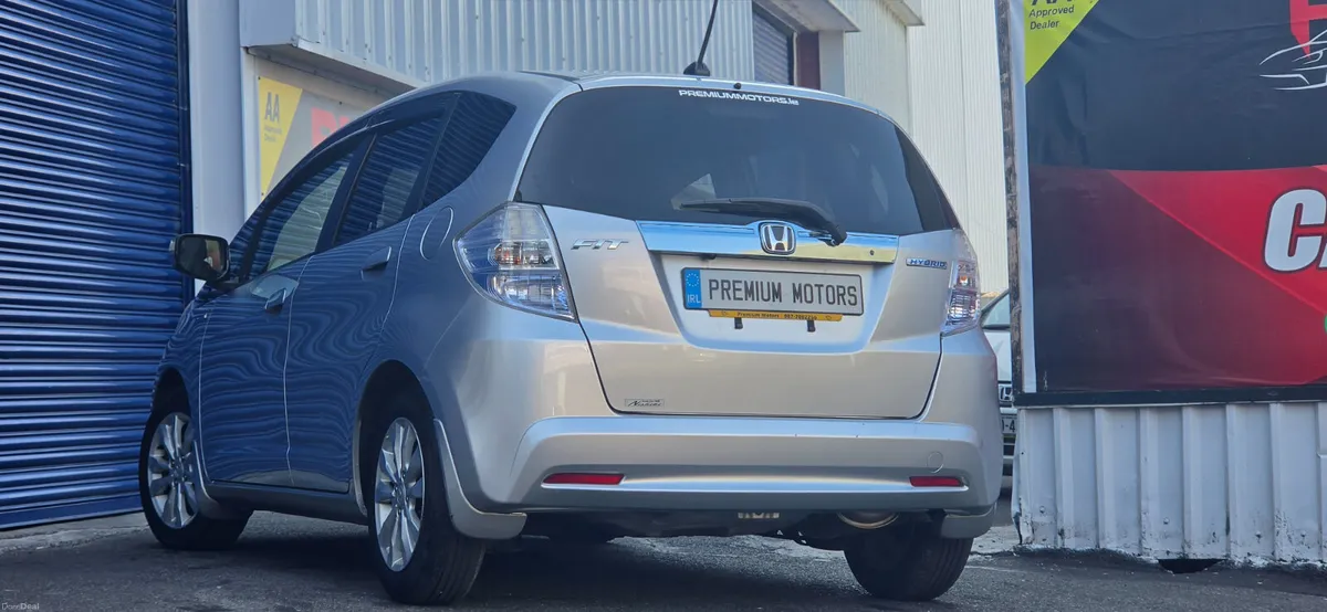 Honda Fit Automatic Hybrid - Image 3