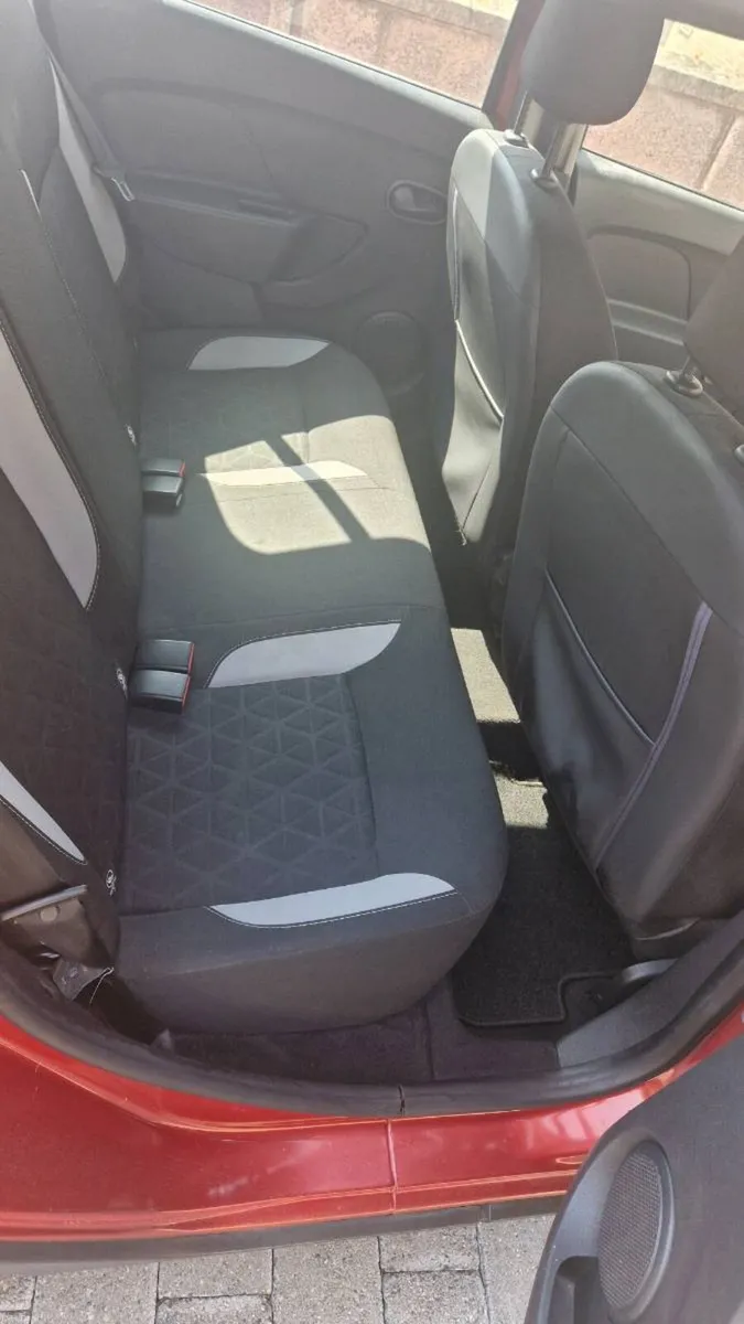 Dacia Sandero 2025 1.5 Diesel - Image 3