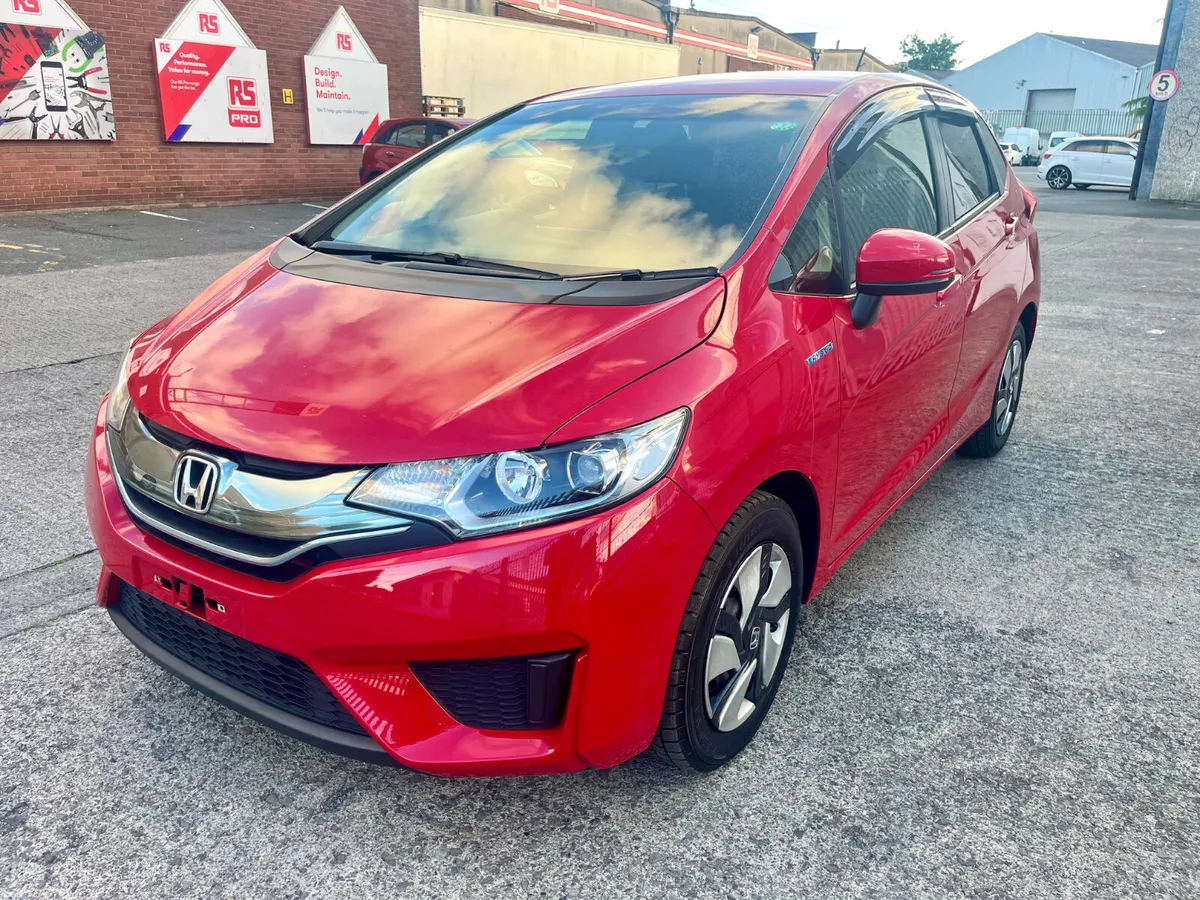 Honda fit Automatic hybrid - Image 5