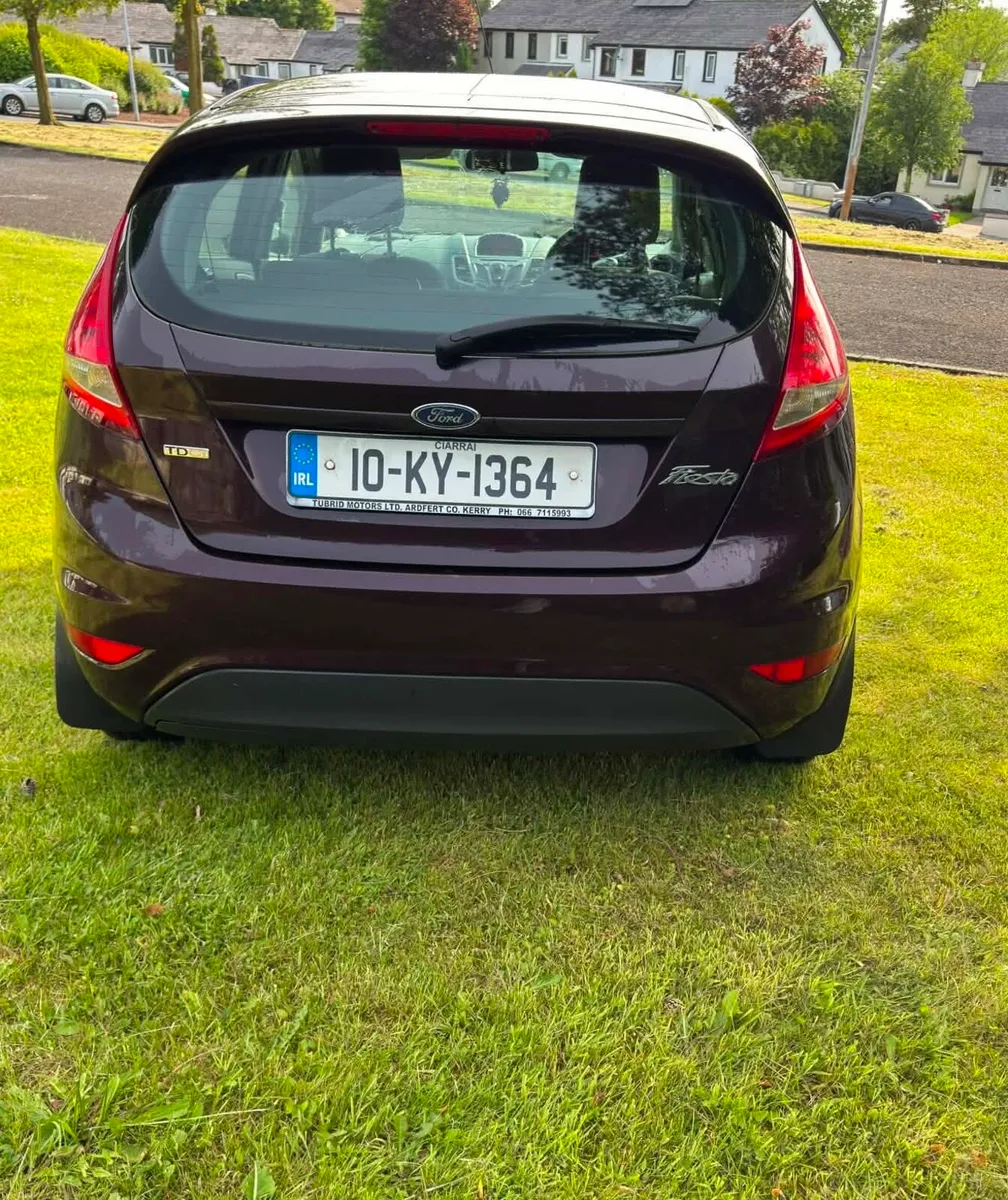 2010 ford fiesta NCT expires 11.2026 tax 09.26 - Image 4