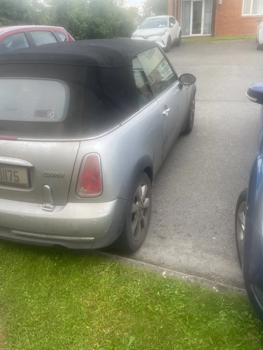 Mini Cooper 2006 convertible - Image 3