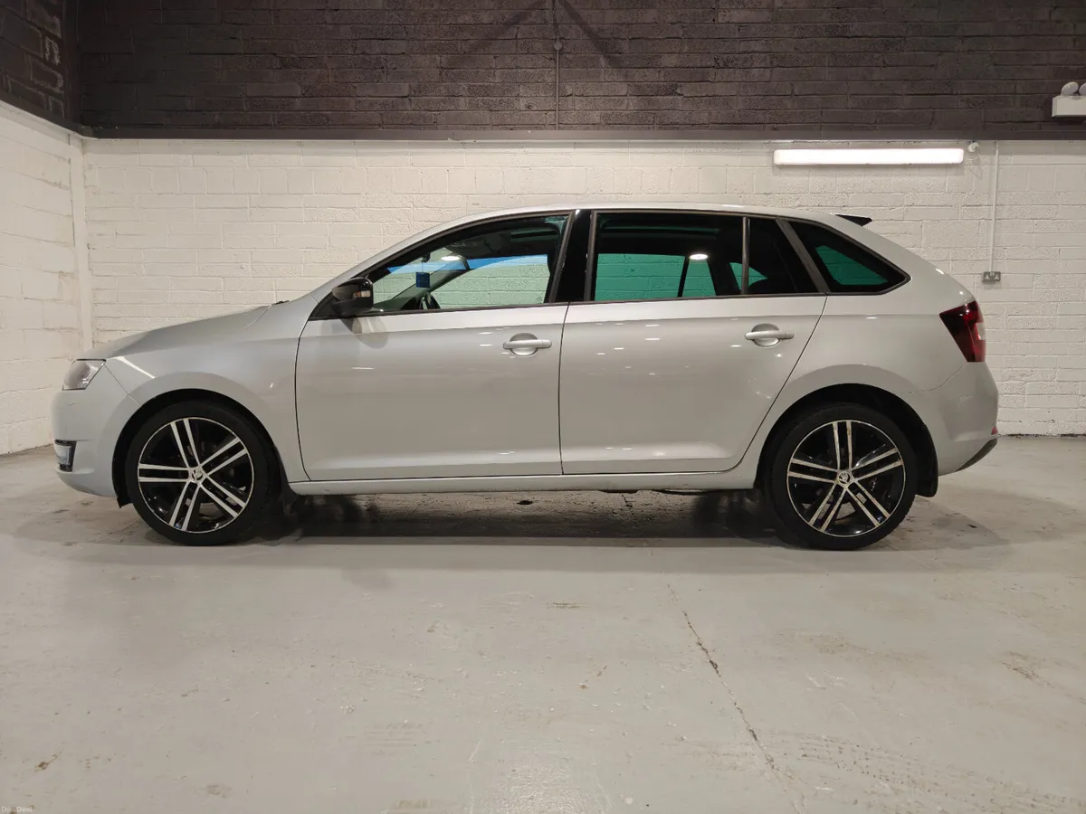 2015 SKODA RAPID SB PAN ROOF 1.2 TSI - Image 4