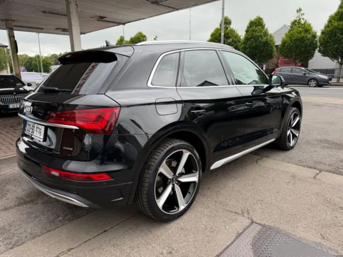 Audi Q5 40 TDI Quattro S-T 4DR Auto - Image 3