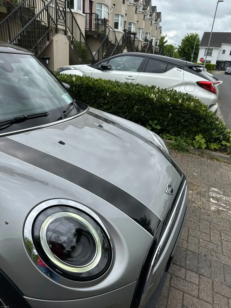 Mini Cooper 2023 - Image 6