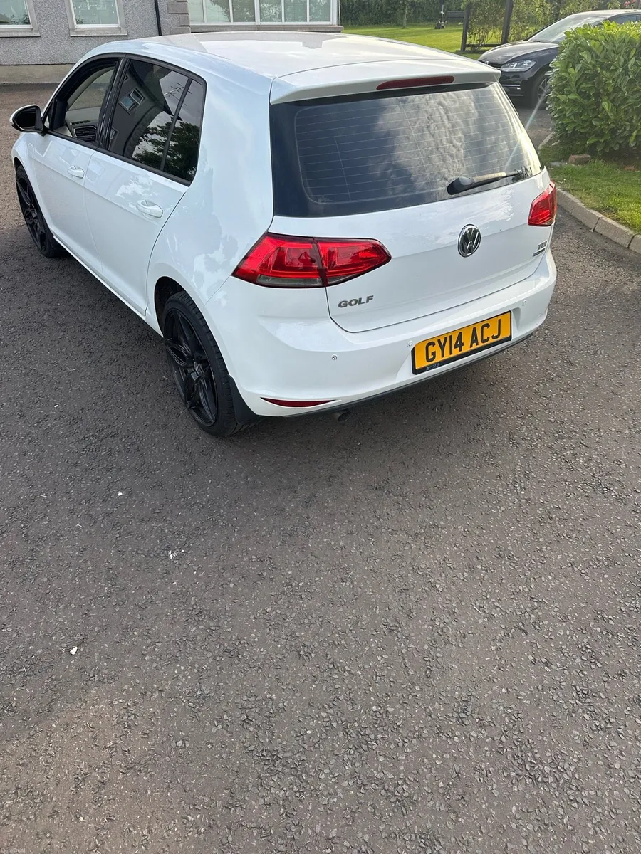 Car - Image 4
