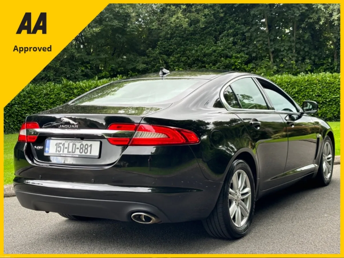 Jaguar XF 2.2 D LUXURY 2015 *LOW KLMS* - Image 4
