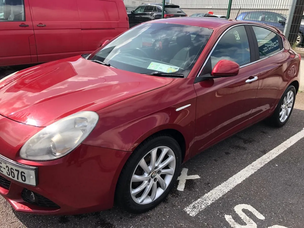 Alfa Romeo Giulietta 2011 - Image 3
