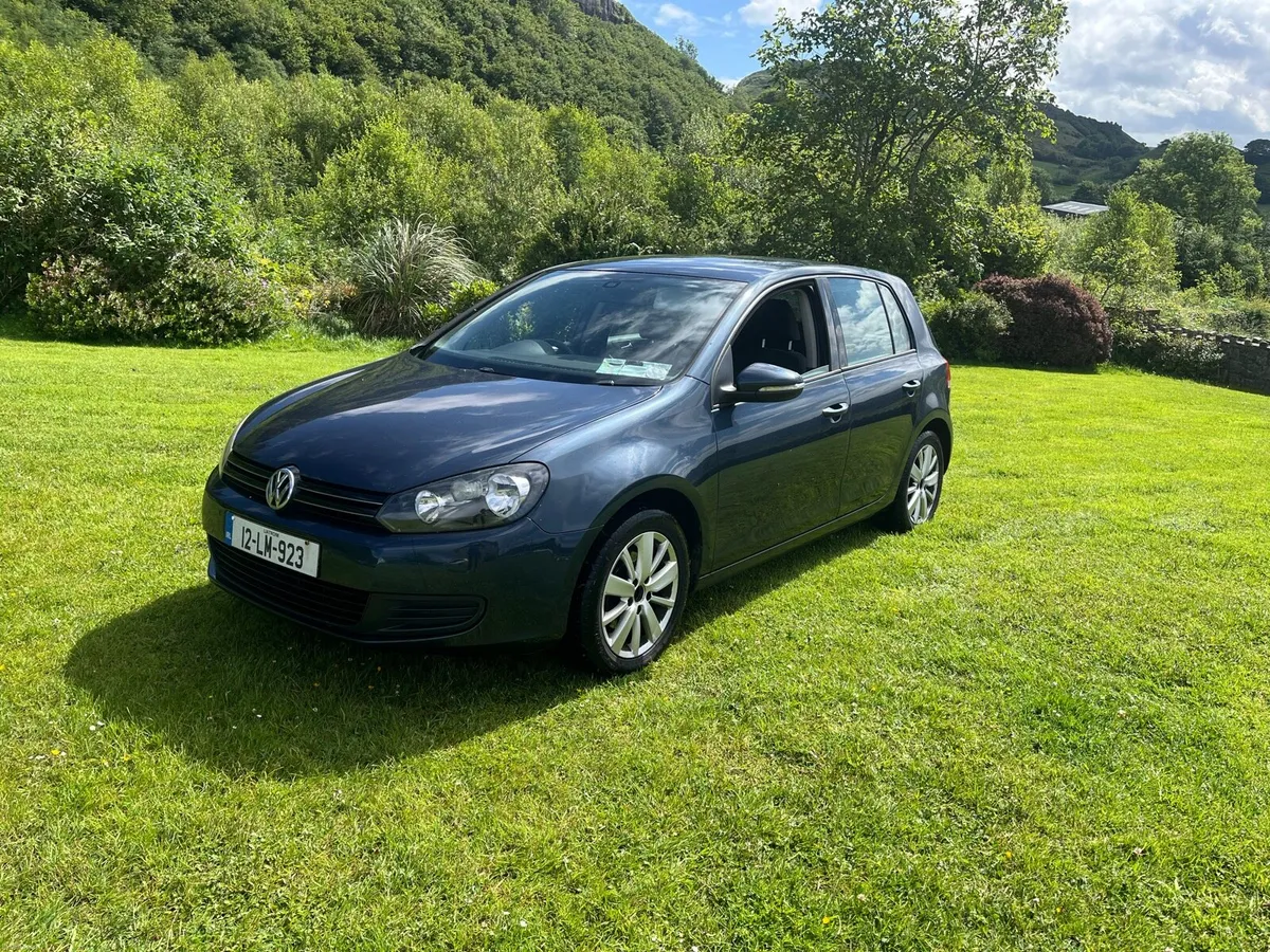 2012 Volkswagen Golf 1.6 - Image 1