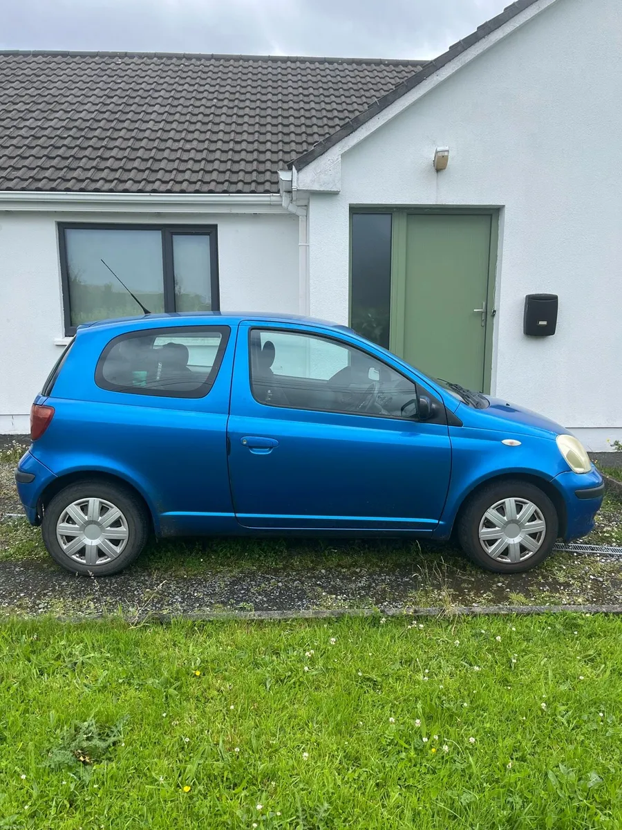 Toyota Yaris - Image 1