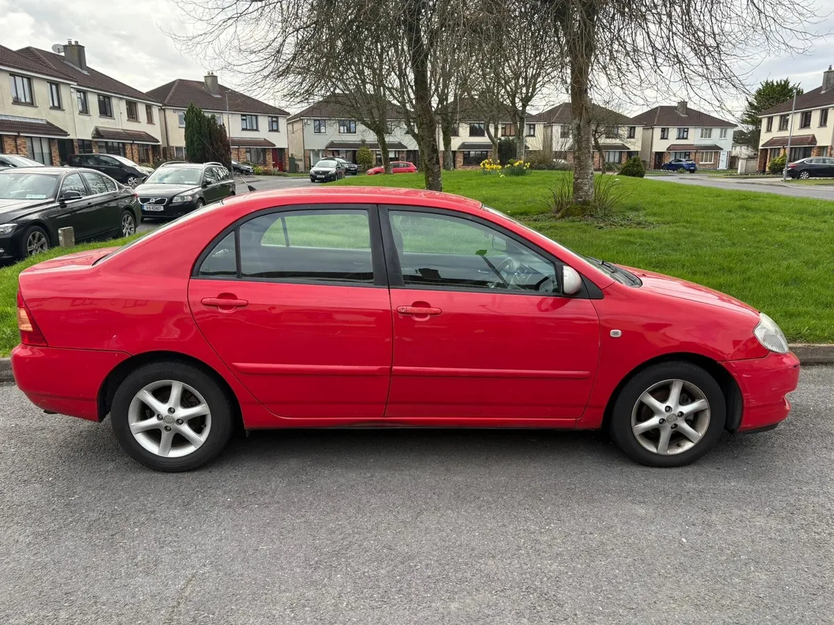 Toyota Corolla 2006 - Image 2
