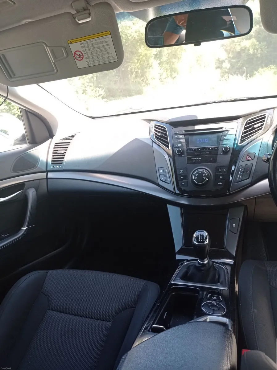 Hyundai i40 2013 - Image 2