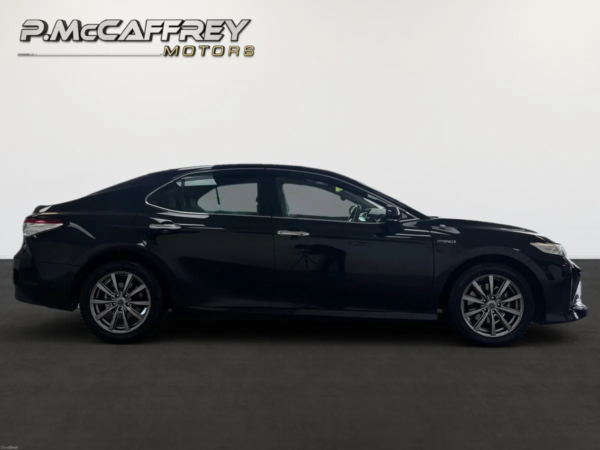 2020 Toyota Camry 2.5 Self Charging Hybrid - Image 4