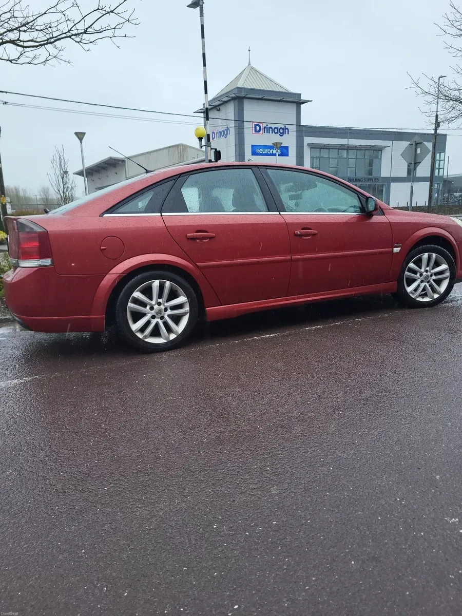 Vauxhall Vectra 2008 - Image 2