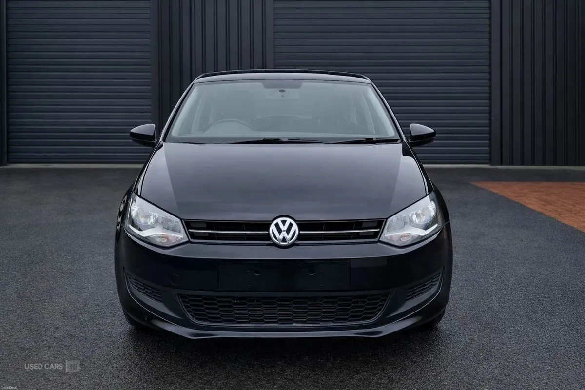 Volkswagen Polo 1.2 TSI Bluemotion Auto 5DR - Image 4