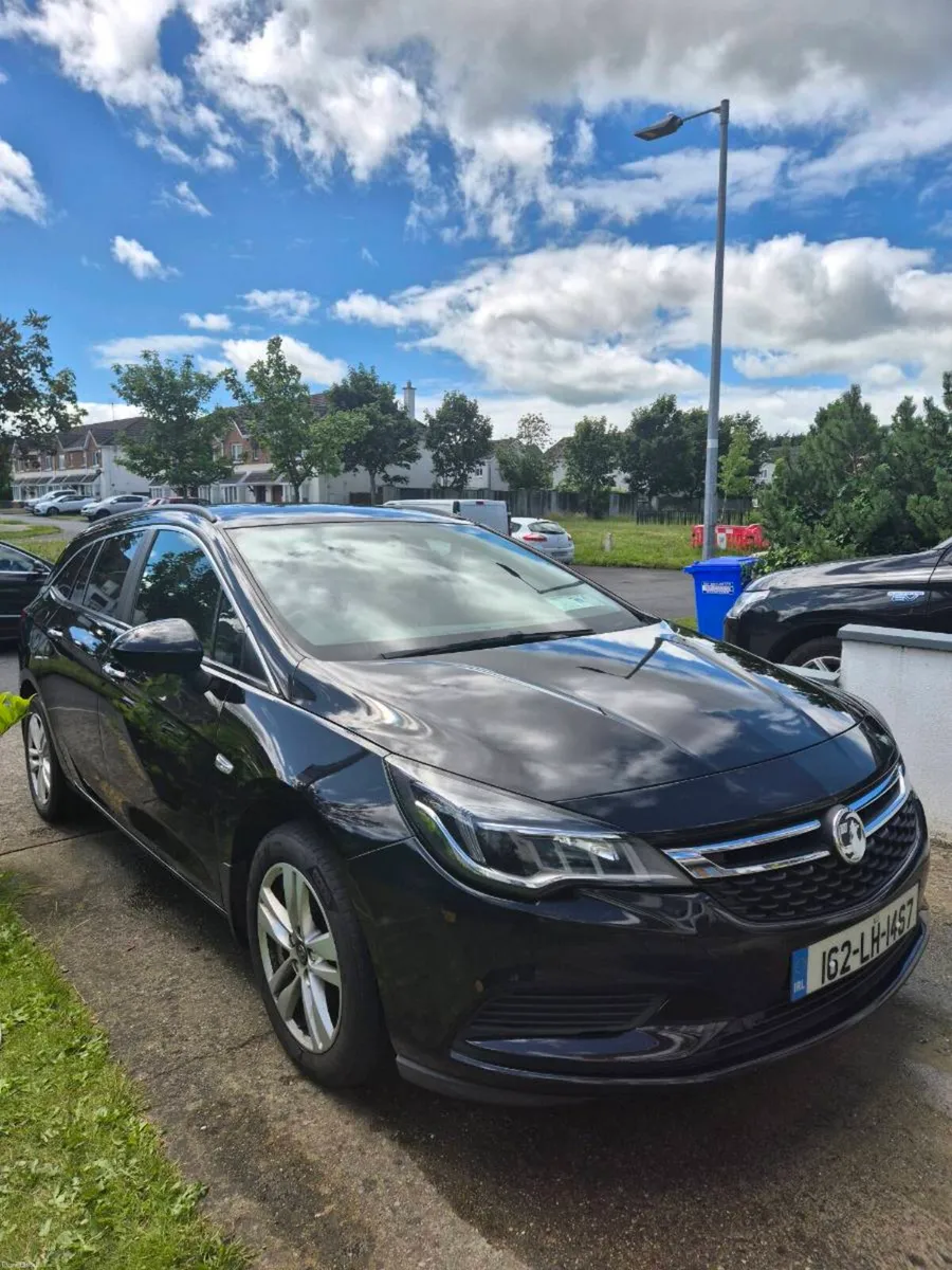 Vauxhall Astra - Image 1