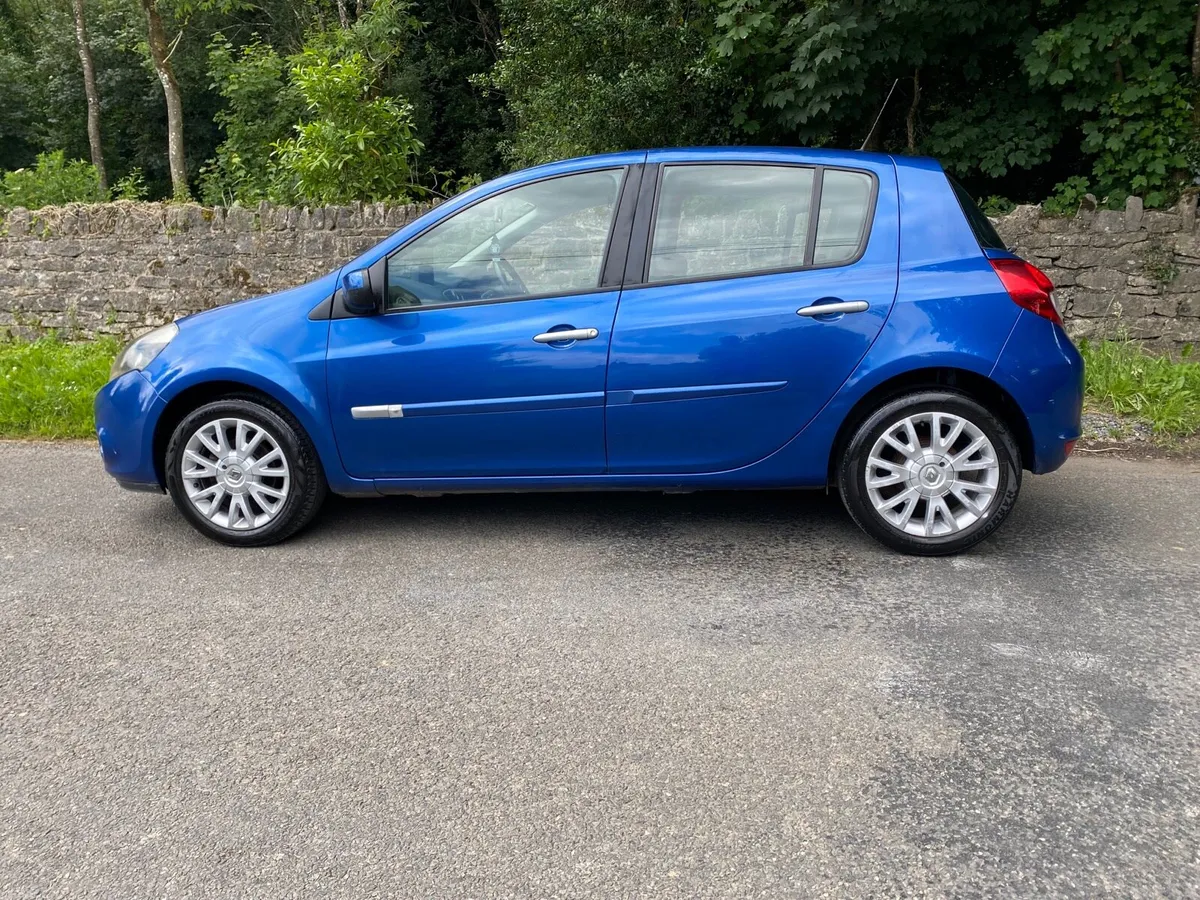 RENAULT CLIO AS NEW I MEAN ITS NEW MINT😻 - Image 6