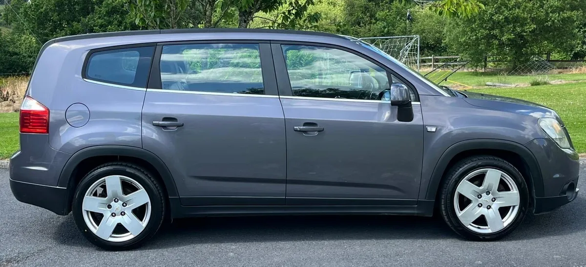 2012 Chevrolet Orlando 7 Seater - Image 2