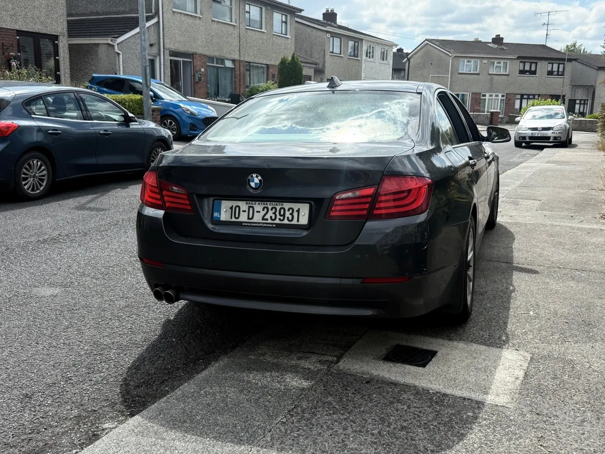 car - Image 3