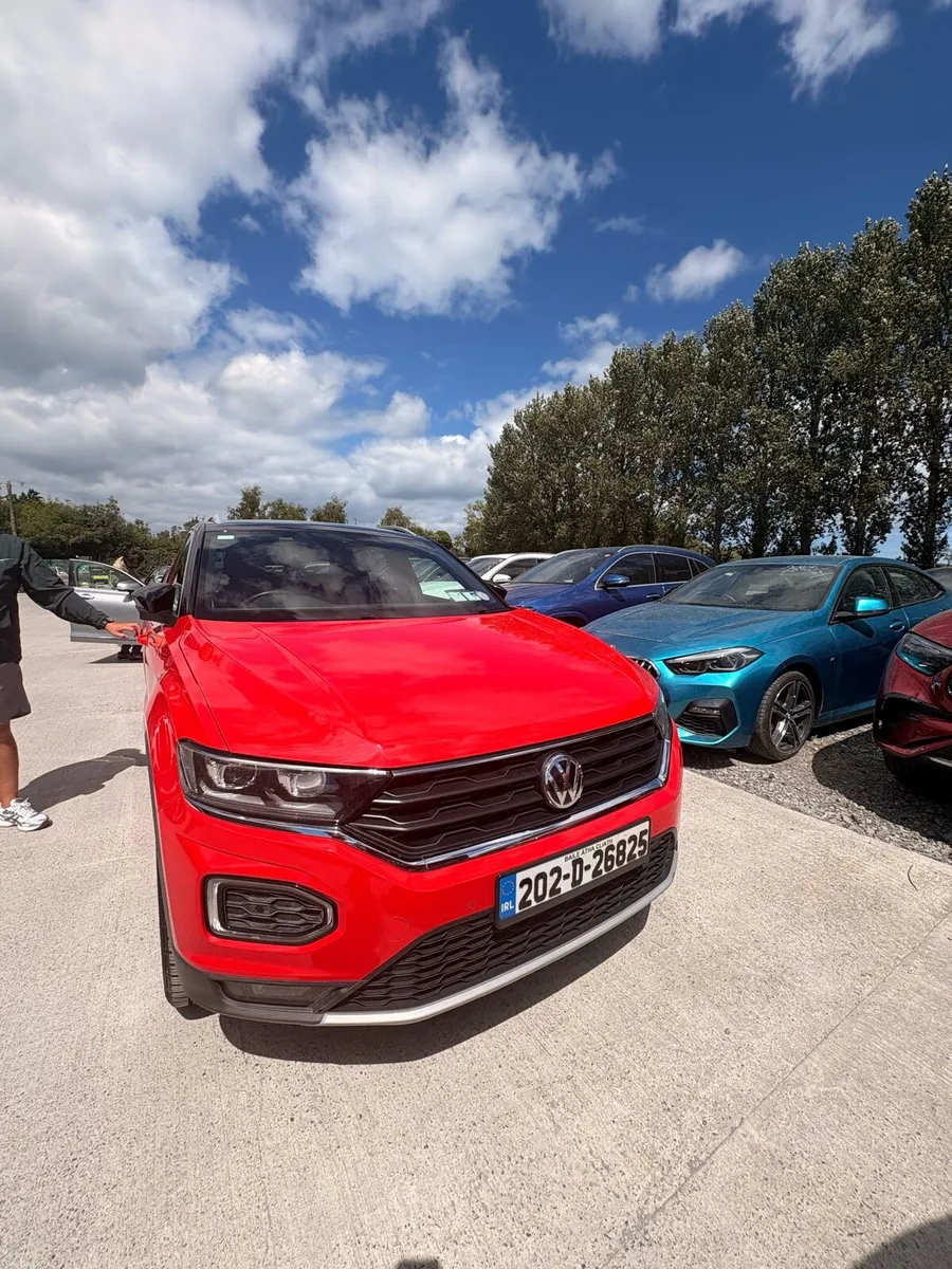 2020 Volkswagen t roc sportline - Image 3