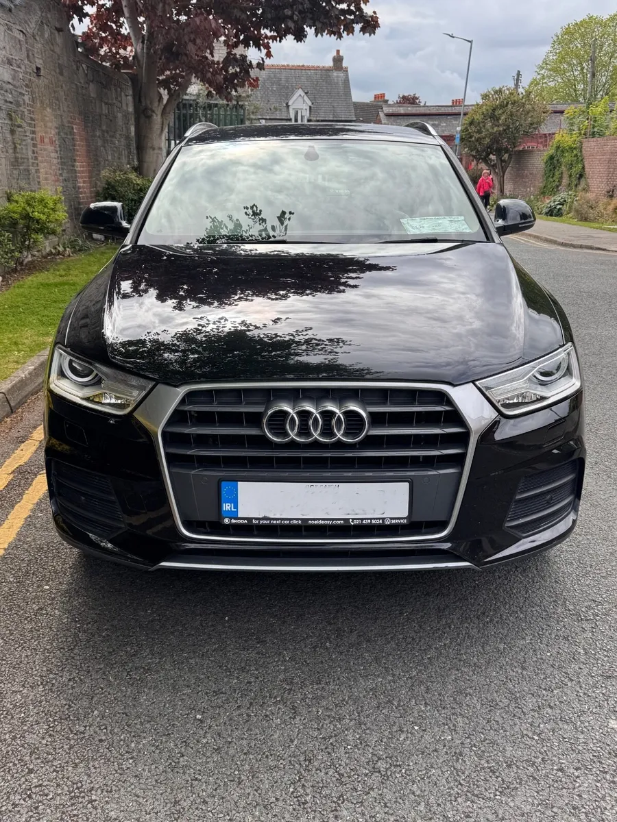 Audi Q3 2016 - Image 1