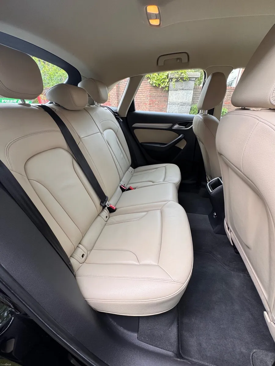 Audi Q3 2016 - Image 3