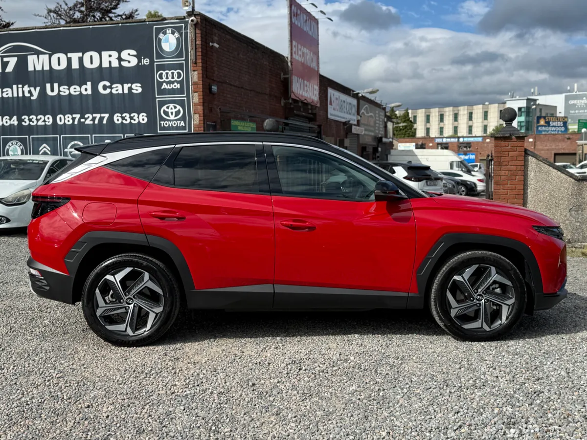 2024 Hyundai Tucson EXECUTIVE PLUS 2TONE AUTO - Image 2