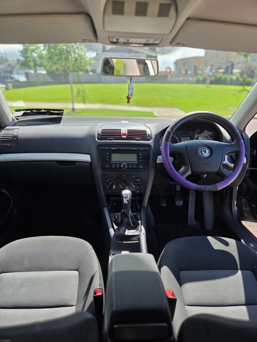 Skoda Octavia 2009 - Image 4