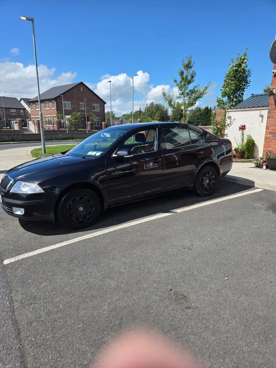 Skoda Octavia 2009 - Image 1