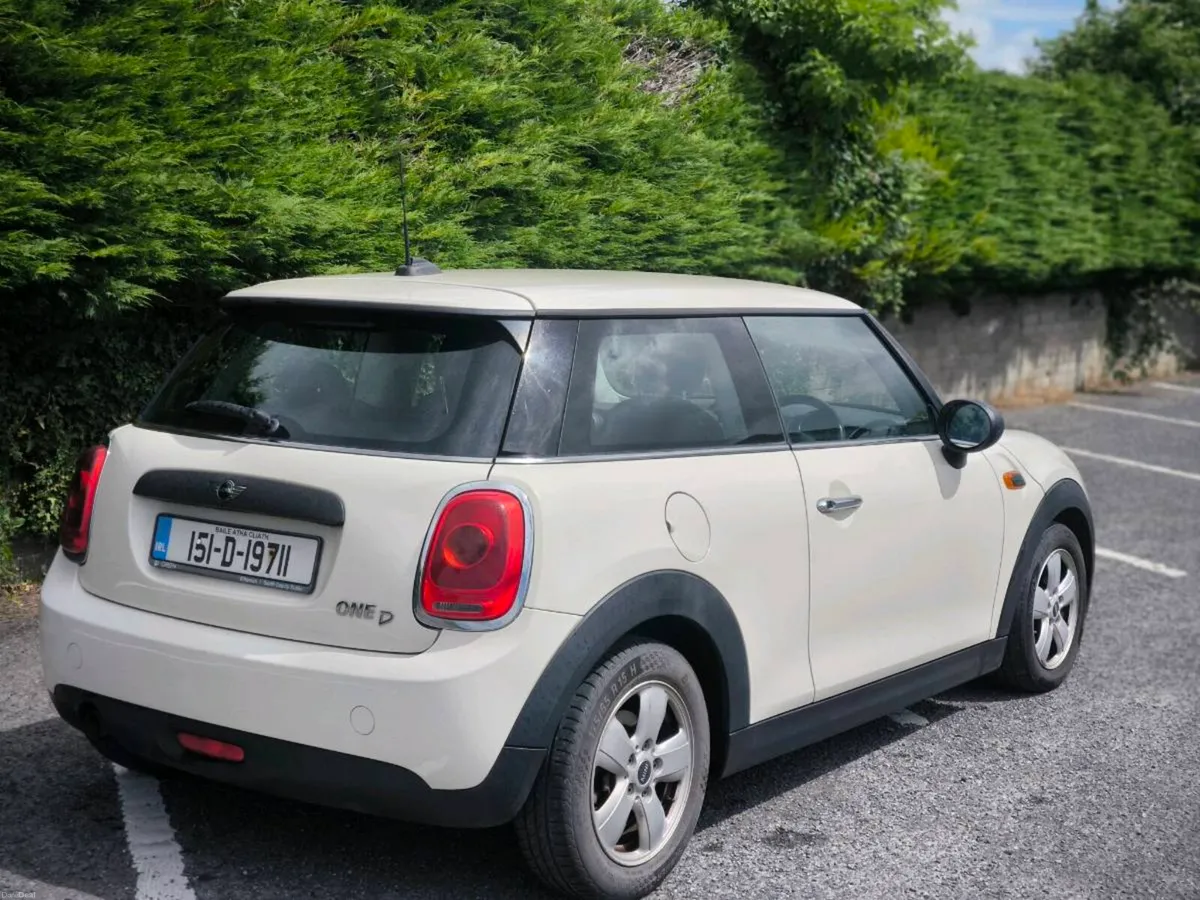 Mini One Diesel - Image 4