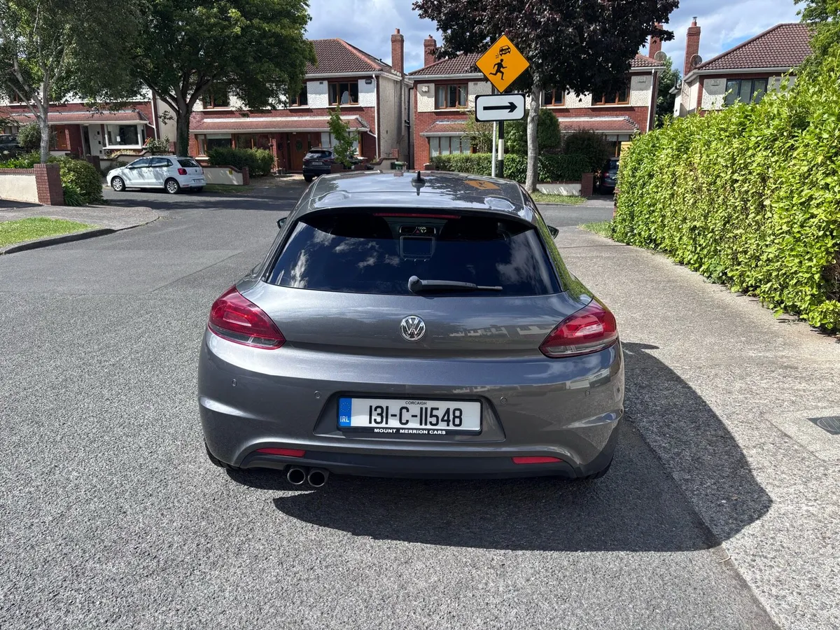 Volkswagen Scirocco 2.0L tsi - Image 4