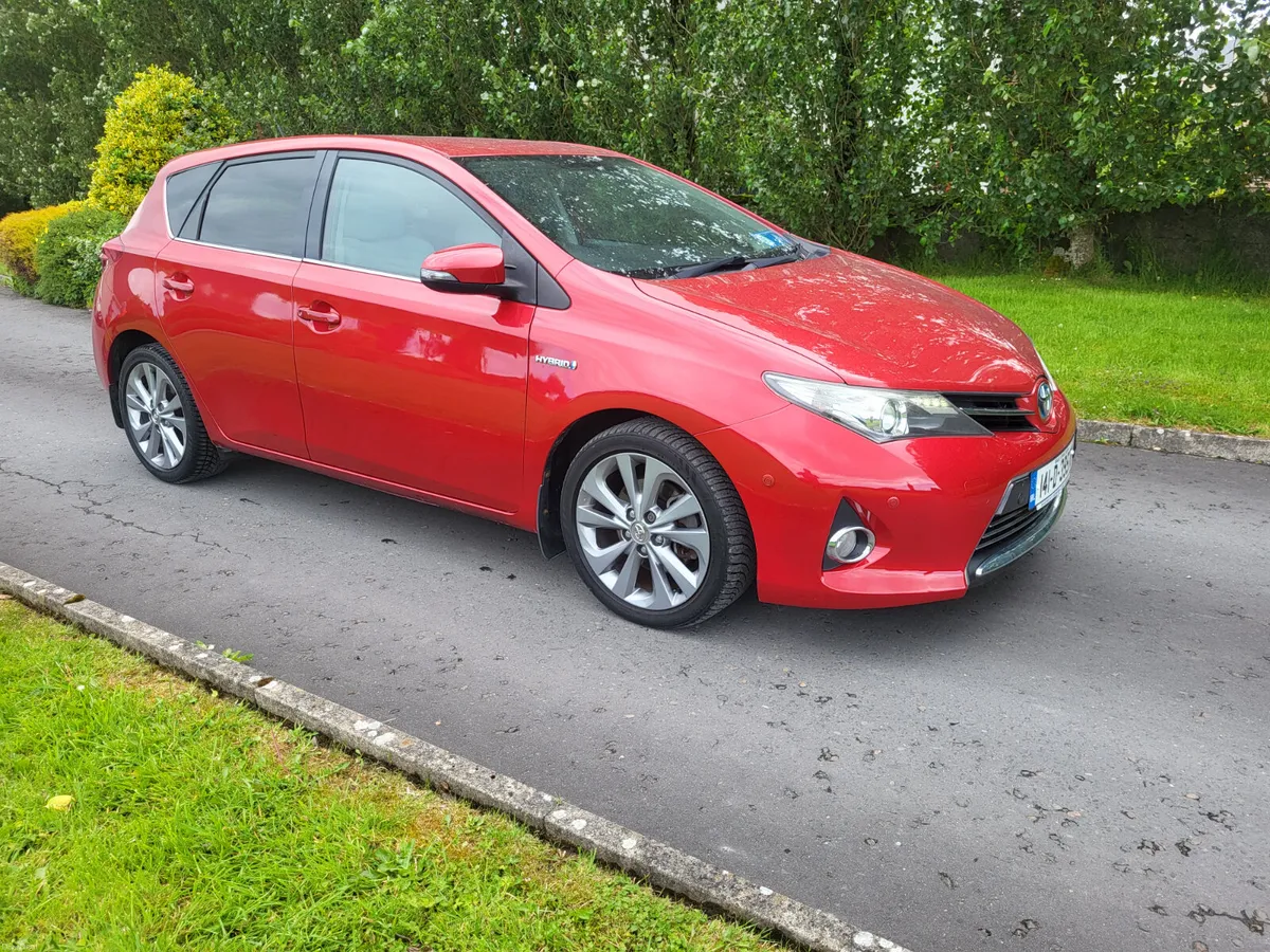 Toyota Auris HYBRID AUTOMATIC  NEW NCT. - Image 1