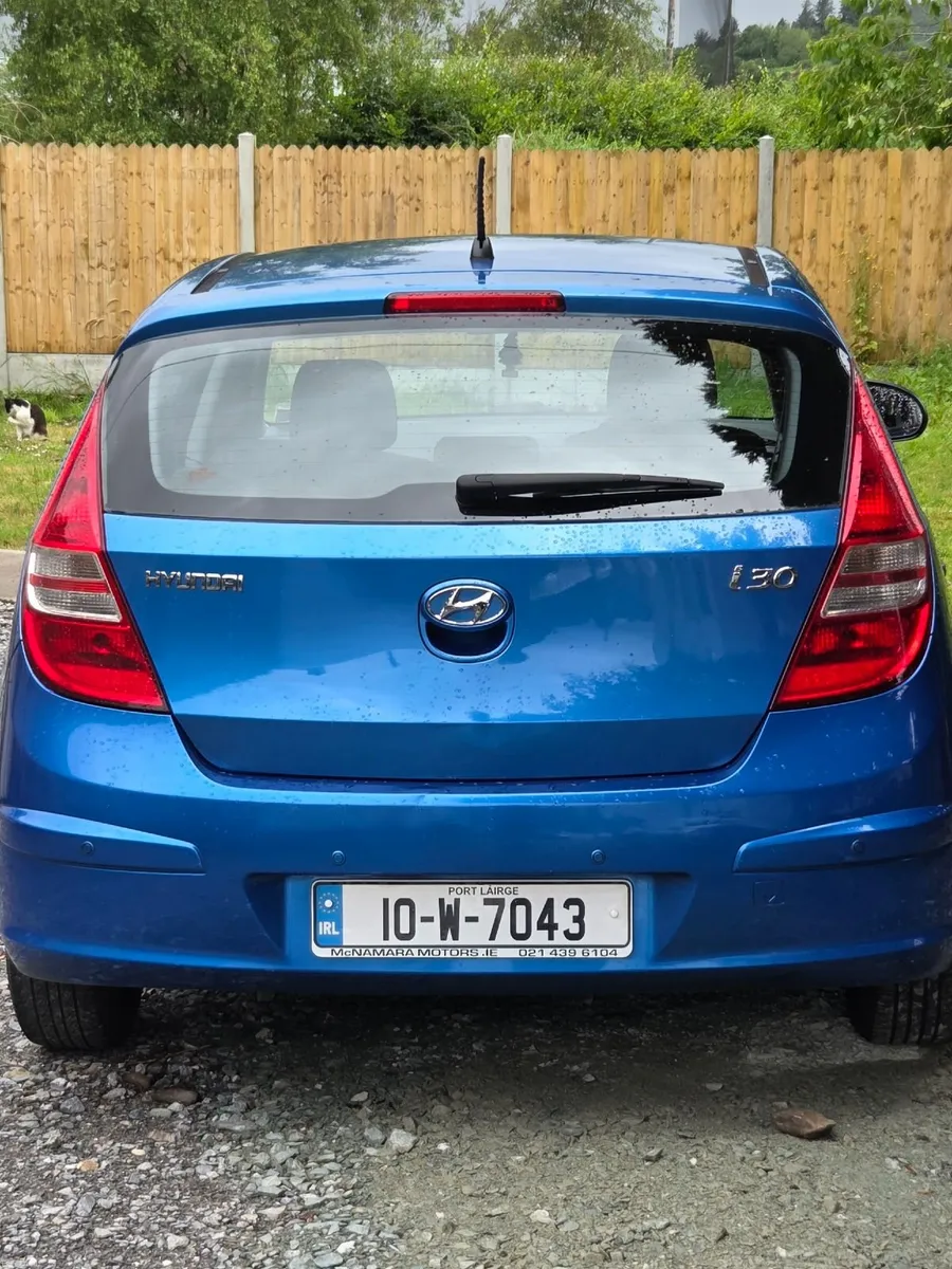 Hyundai i30 2010 - Image 2