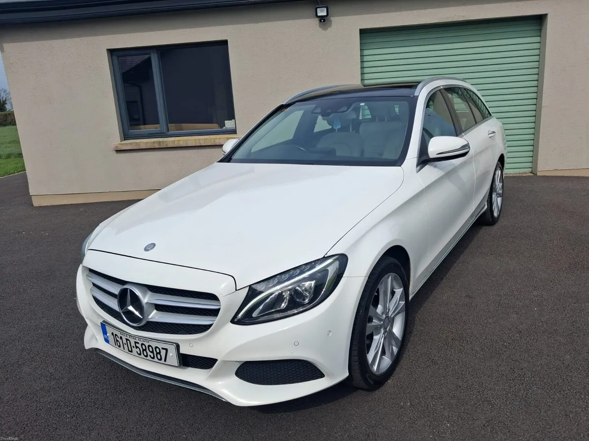 MERCEDES C350E SPORT SUNROOOF ONLY 209200KMS - Image 1