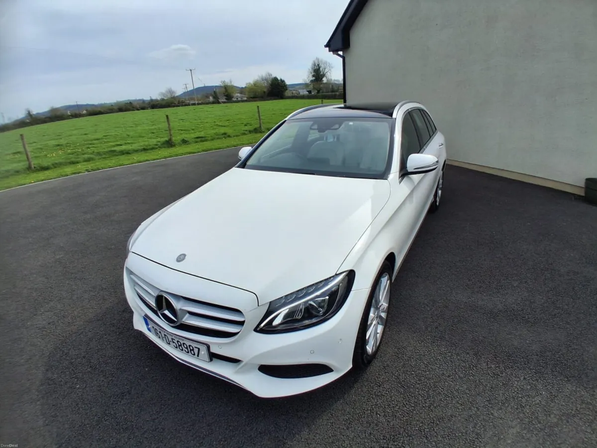 MERCEDES C350E SPORT SUNROOOF ONLY 209200KMS - Image 3