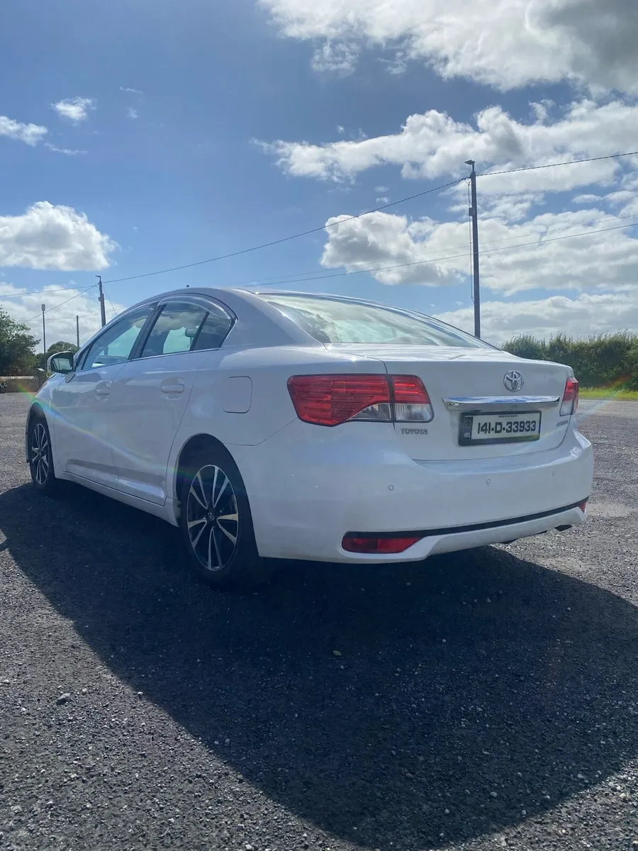 2014 Toyota Avensis 2.0D - Image 3