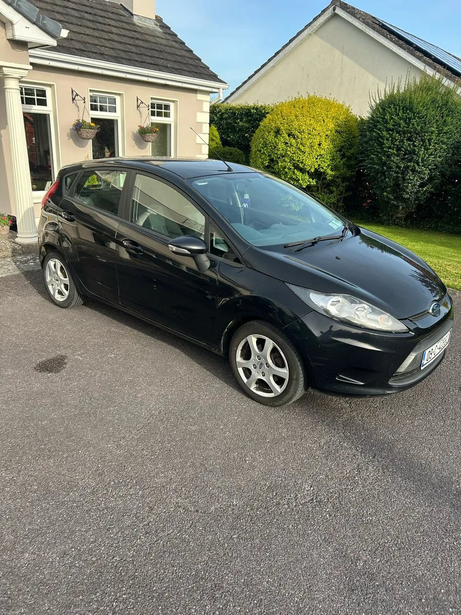 Ford Fiesta Edge TDCI (68) 2009 - Image 2