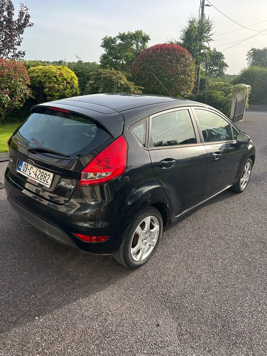 Ford Fiesta Edge TDCI (68) 2009 - Image 3