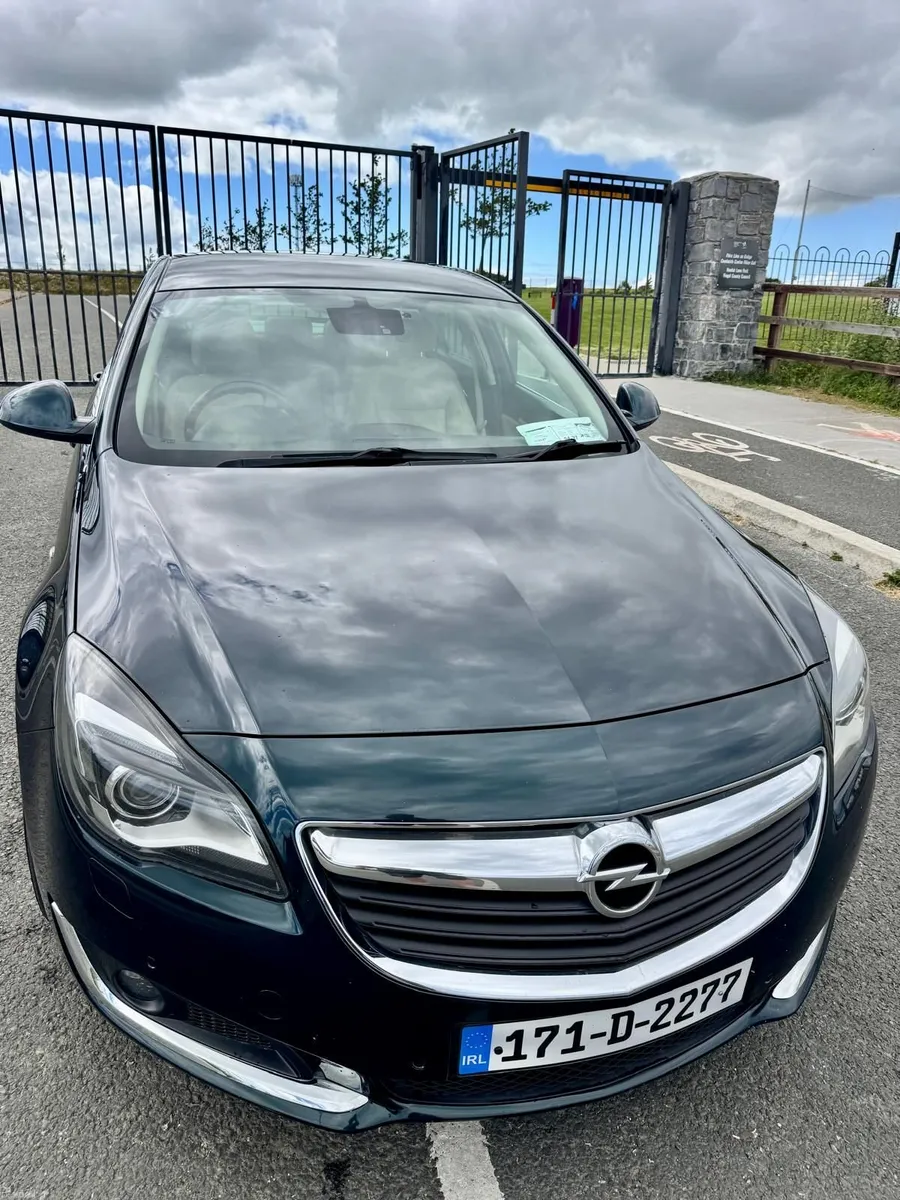 Opel Insignia 2.0 CDTI Elite 2017 Well Maintained - Image 3