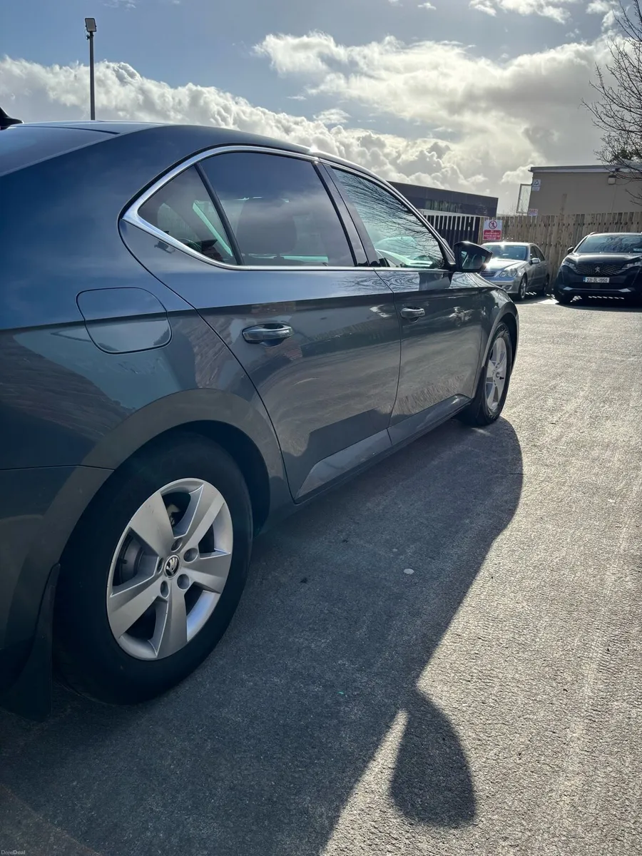 💥Skoda Superb Ambition 2.0TDI 150 HP 4DR 💥 - Image 3