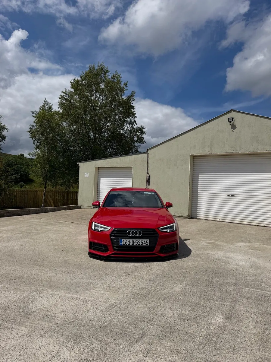 BAGGED B9 A4 SLINE BLACK EDITION - Image 4