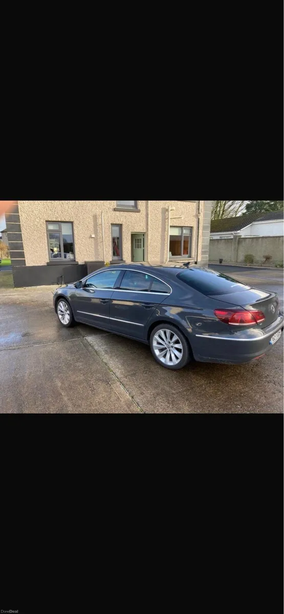Volkswagen Passat CC - Image 2