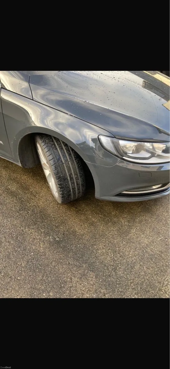 Volkswagen Passat CC - Image 5