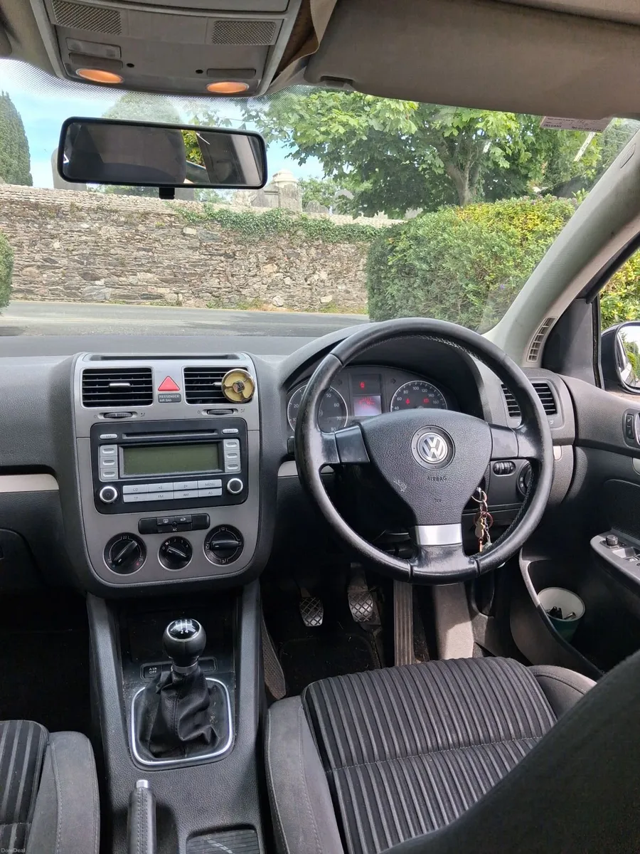 Volkswagen Golf 2007 - Image 2