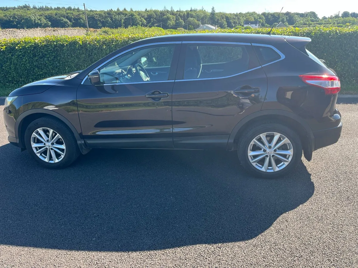 NISSAN QASHQAI 1.5 SV - Image 1