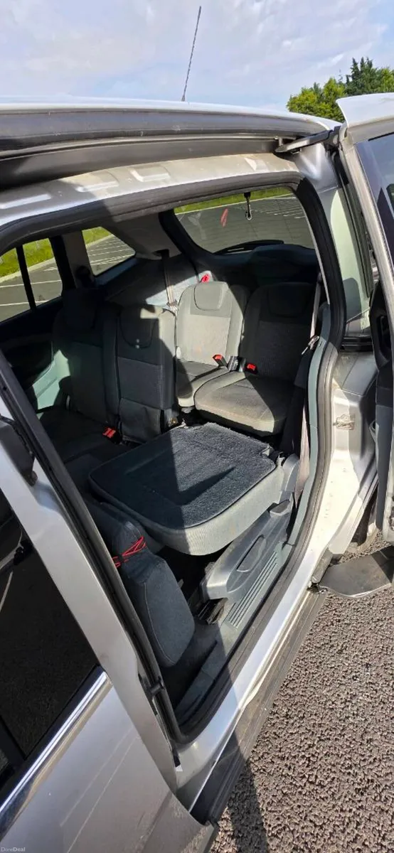 Ford C-Max 1.6 diesel 7 Seater - Image 3