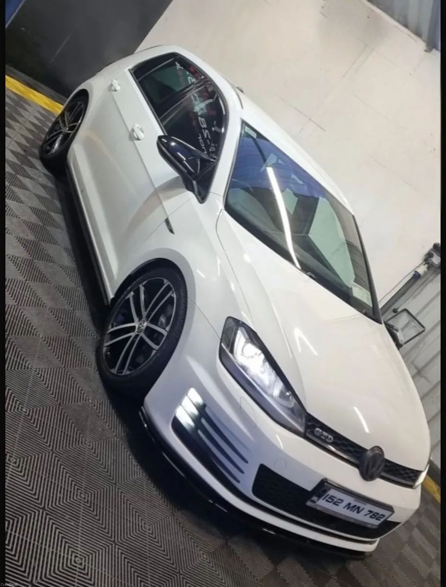 Volkswagon Golf - Image 1