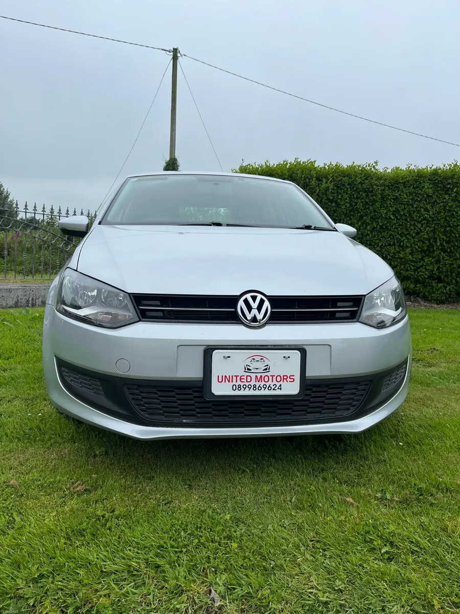 Volkswagen Polo 1.2 TSI Petrol Automatic Low KM - Image 4