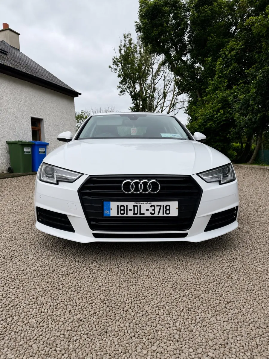 Audi A4 SE Ultra S-TRONIC - Image 1