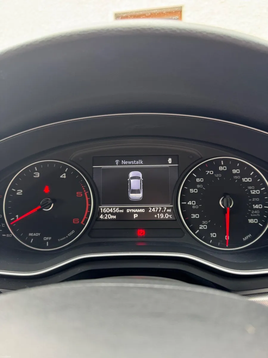 Audi A4 SE Ultra S-TRONIC - Image 3